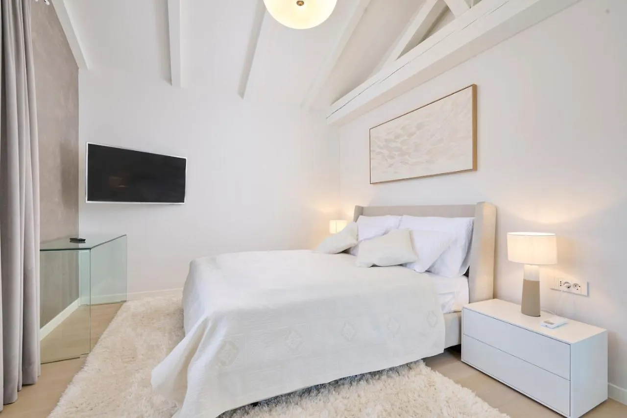 Villa Pura Vida With Pool And Whirlpool Near Umag Materada