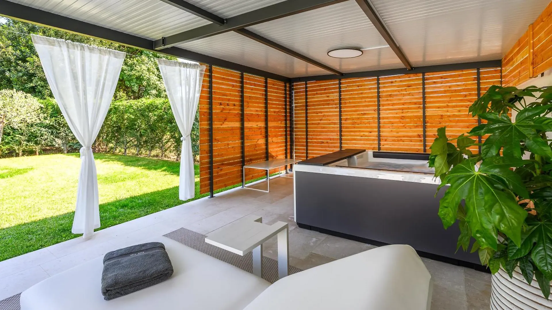 Villa Pura Vida With Pool And Whirlpool Near Umag Materada 克罗地亚